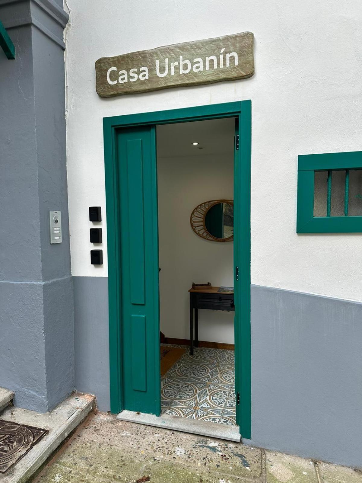 Apartamentos Urbanin II Plaza De San Pedro กูดีเยโร ภายนอก รูปภาพ